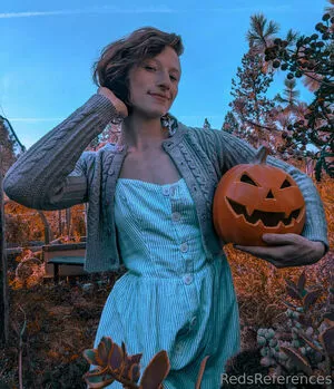 redsreferences / reddoodles2 / reddoodlesart nude photo #0135