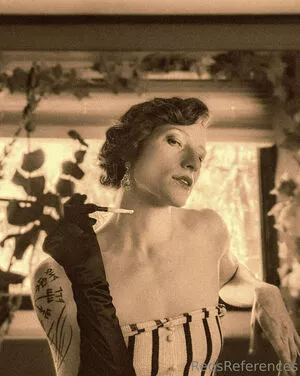 redsreferences / reddoodles2 / reddoodlesart nude photo #0183