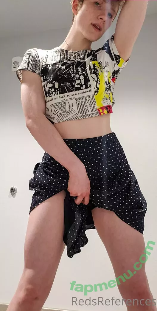 redsreferences nude photo #0018 (reddoodles2 / reddoodlesart)