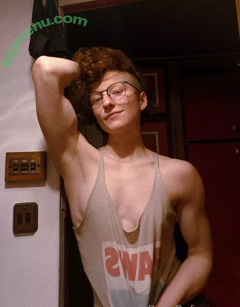 redsreferences nude photo #0031 (reddoodles2 / reddoodlesart)