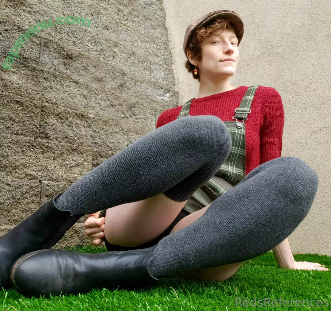 redsreferences nude photo #0041 (reddoodles2 / reddoodlesart)