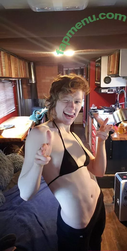 redsreferences nude photo #0058 (reddoodles2 / reddoodlesart)