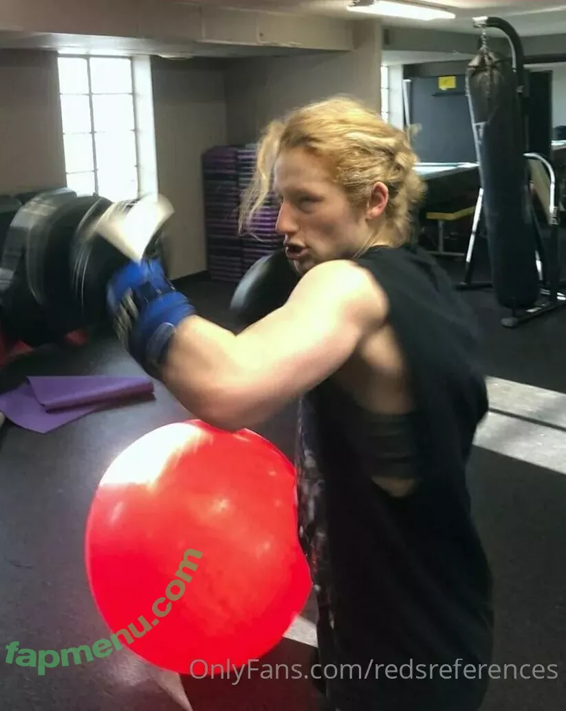 redsreferences nude photo #0126 (reddoodles2 / reddoodlesart)