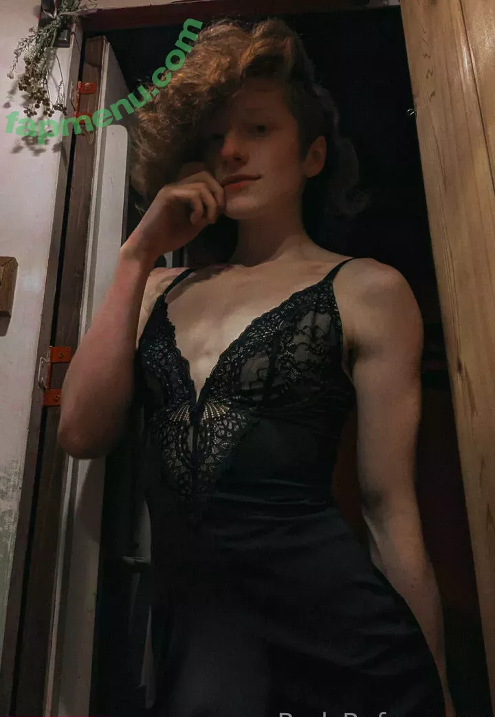 redsreferences nude photo #0141 (reddoodles2 / reddoodlesart)