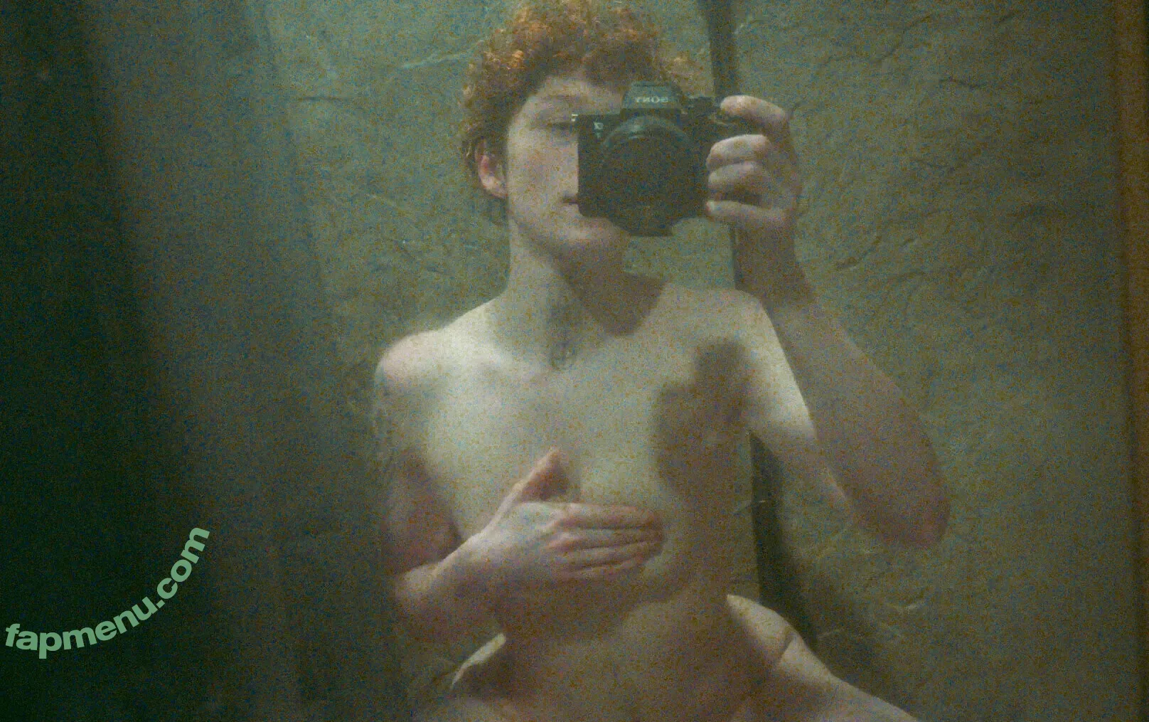 redsreferences nude photo #0466 (reddoodles2 / reddoodlesart)