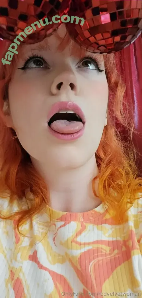 redvelvetwoman nude photo #0003 (redvelvetwoman)