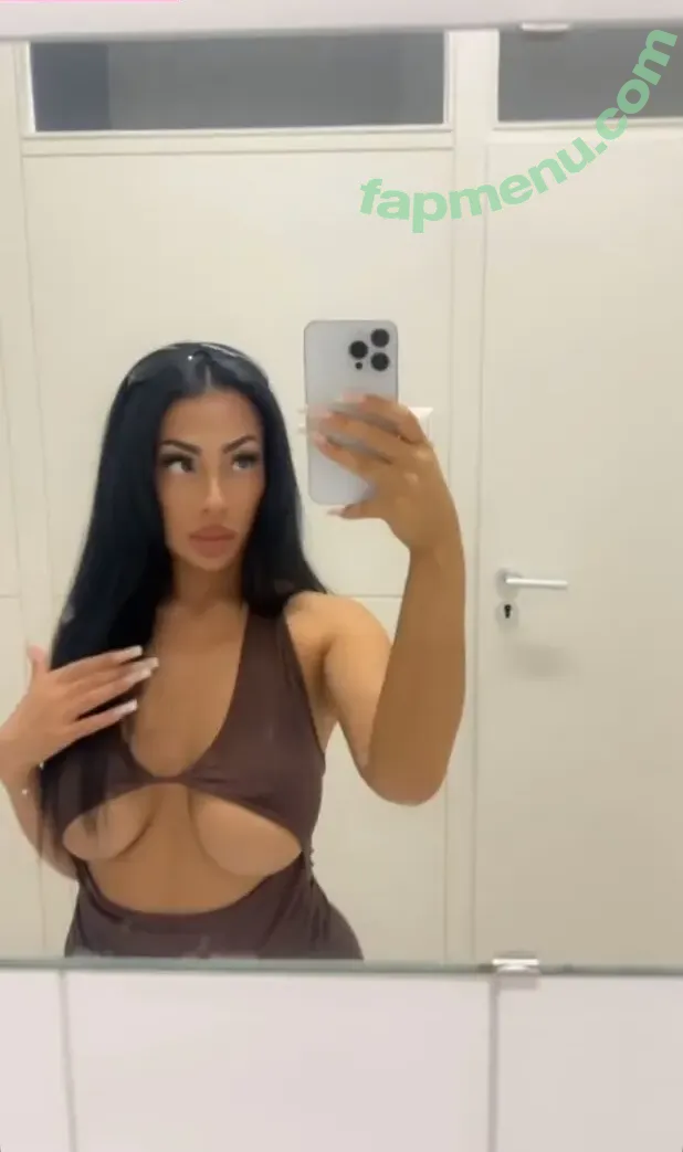 reealmina nude photo #0057 (reealmina)
