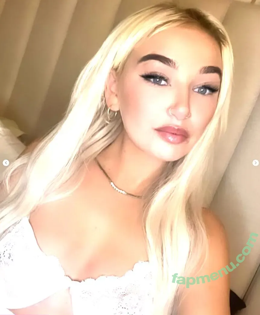 reebekaclimson nude photo #0002 (reebeka.climson)