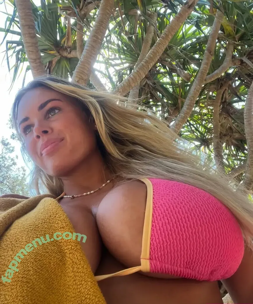 reeganbaildon_ nude photo #0032 (reeganbaildon_)