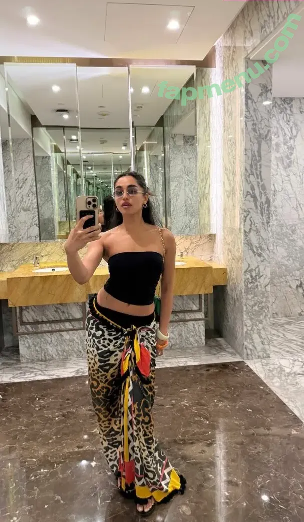 Reemalsanea nude photo #0007 (Reemalsanea)