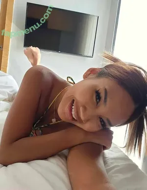 reeno_ployfree / reeno_ploy nude photo #0011