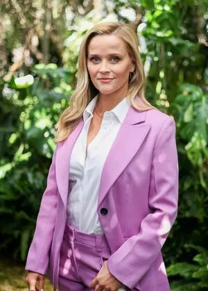 Reese Witherspoon / reesew / reesewitherspoon nude photo #0005
