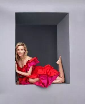 Reese Witherspoon / reesew / reesewitherspoon nude photo #0008