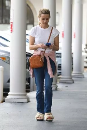 Reese Witherspoon / reesew / reesewitherspoon nude photo #0103