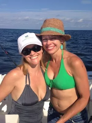 Reese Witherspoon / reesew / reesewitherspoon nude photo #0155