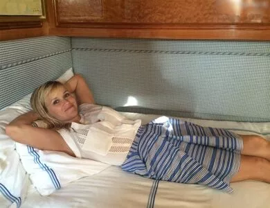 Reese Witherspoon / reesew / reesewitherspoon nude photo #0157