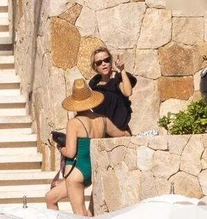 Reese Witherspoon / reesew / reesewitherspoon nude photo #0172