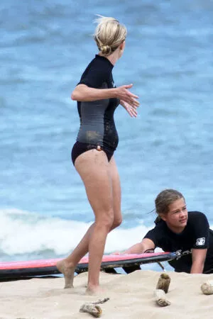 Reese Witherspoon / reesew / reesewitherspoon nude photo #0180
