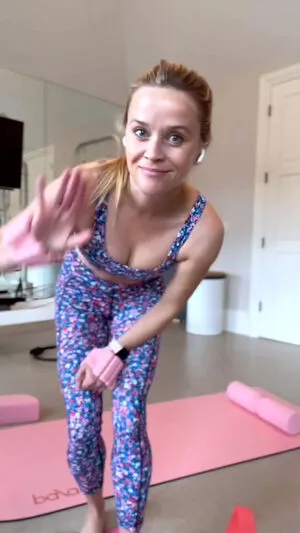 Reese Witherspoon / reesew / reesewitherspoon nude photo #0232