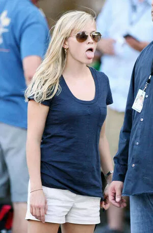 Reese Witherspoon / reesew / reesewitherspoon nude photo #0274