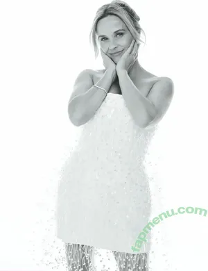 Reese Witherspoon / reesew / reesewitherspoon nude photo #0476