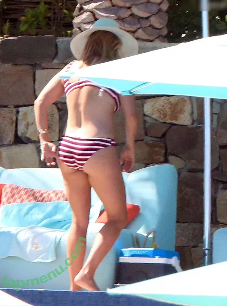 Reese Witherspoon nude photo #0083 (reesew / reesewitherspoon)