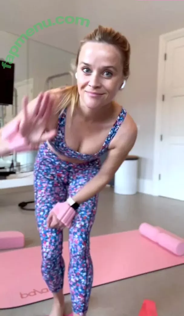 Reese Witherspoon nude photo #0232 (reesew / reesewitherspoon)