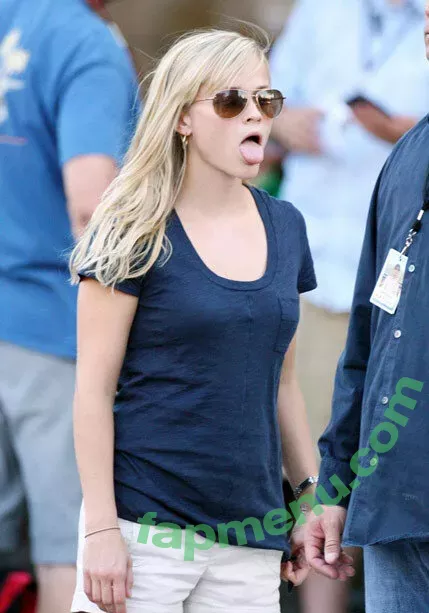 Reese Witherspoon nude photo #0274 (reesew / reesewitherspoon)