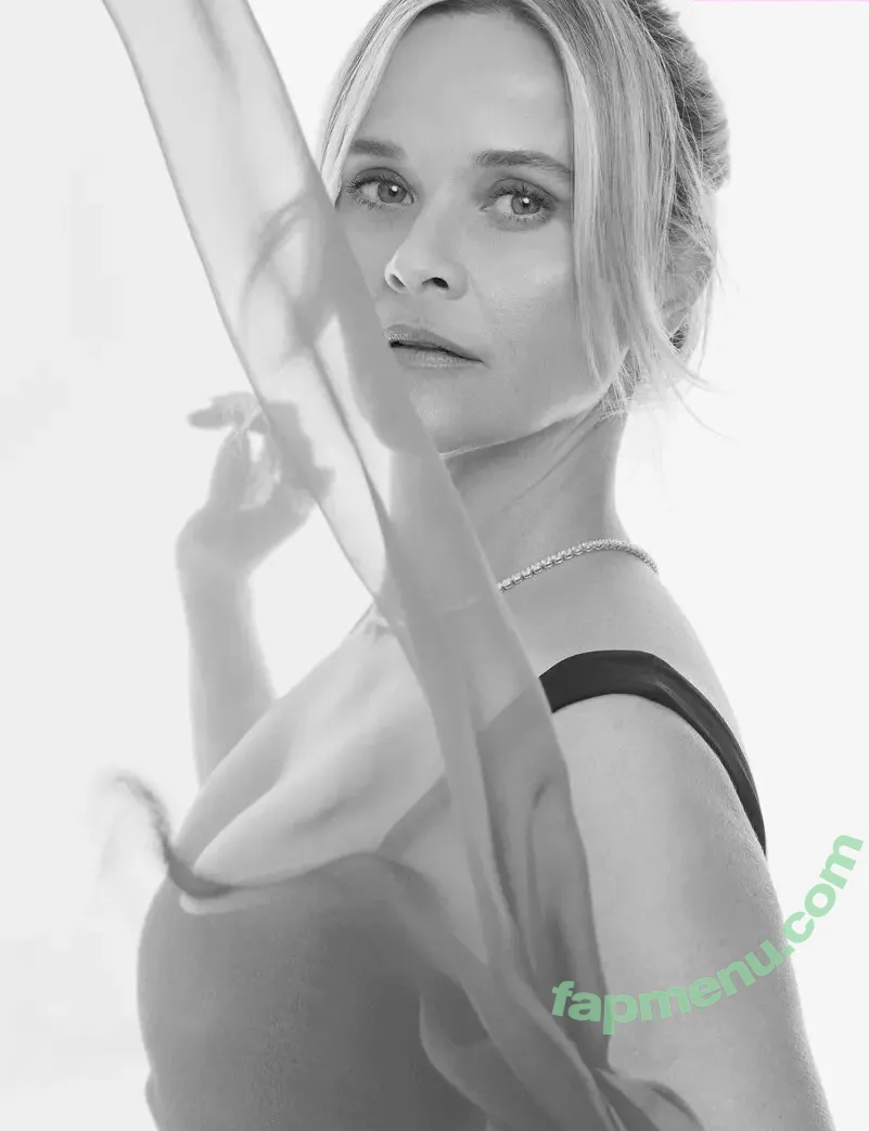 Reese Witherspoon nude photo #0474 (reesew / reesewitherspoon)