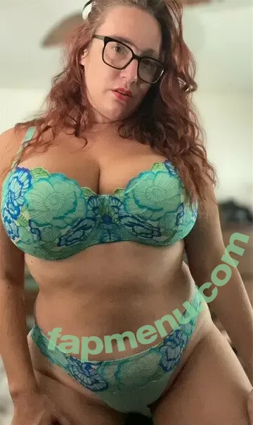 RefashionedHippie nude photo #0033 (ChicksWithFics)