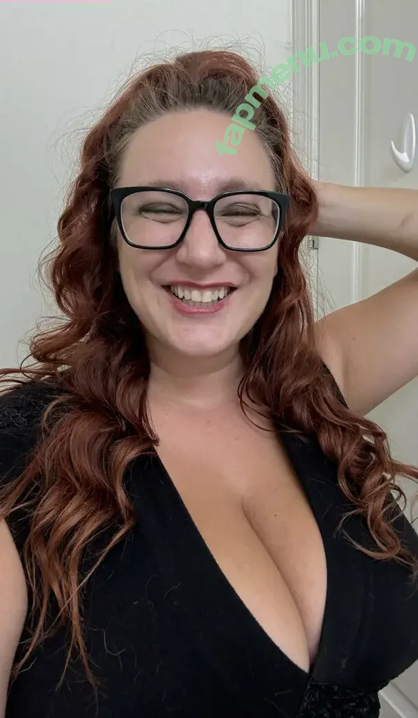 RefashionedHippie nude photo #0040 (ChicksWithFics)