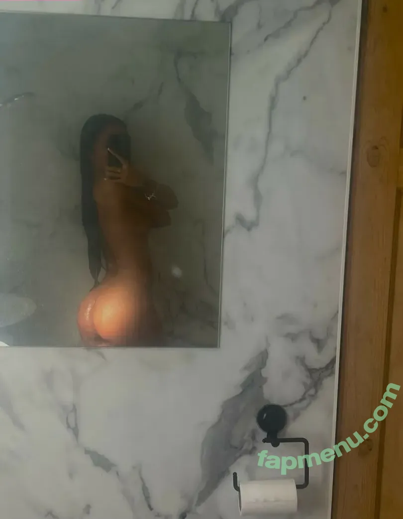 Regan Seaton nude photo #0011 (reganseaton / reganseatonxxx)