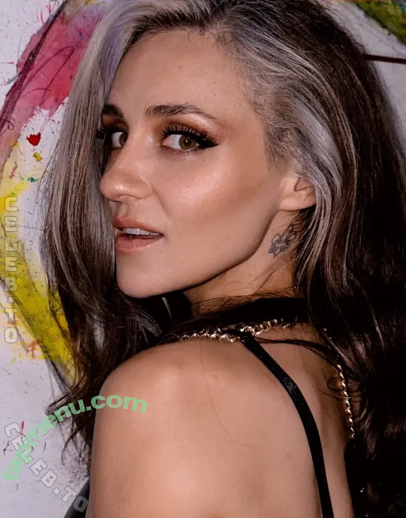 Regina Hixt nude photo #0318 (reginahixt)