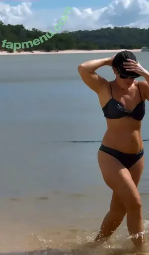 Regina Volpato / regina_volpato nude photo #0203