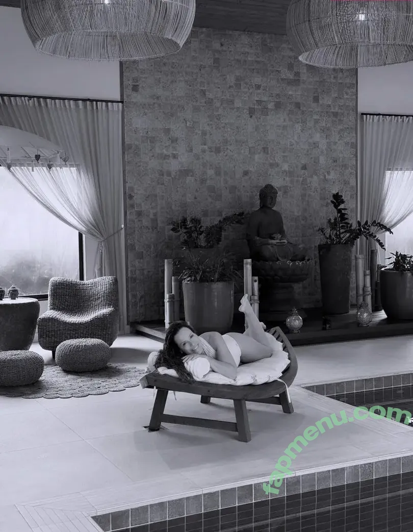 Regina Volpato nude photo #0167 (regina_volpato)