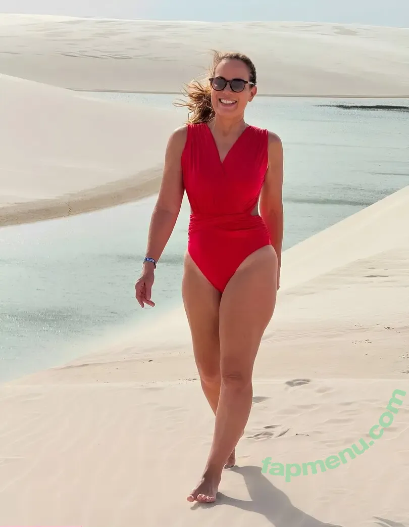 Regina Volpato nude photo #0179 (regina_volpato)