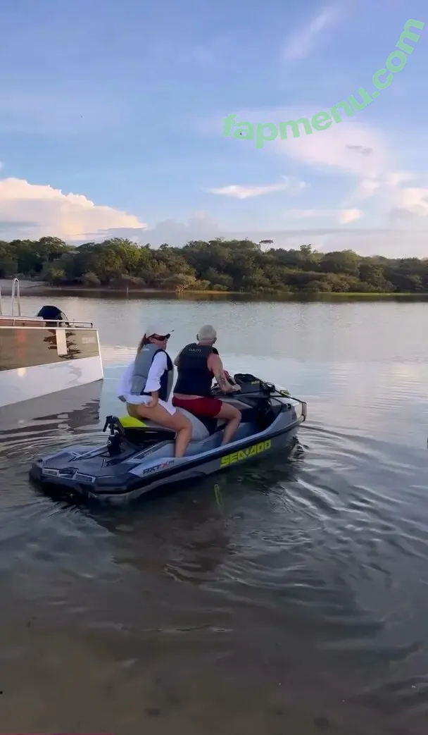 Regina Volpato nude photo #0218 (regina_volpato)