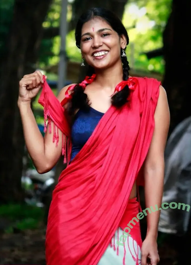 Rehana Fathima nude photo #0015 (RehanaFathima / rehanafathimaas)