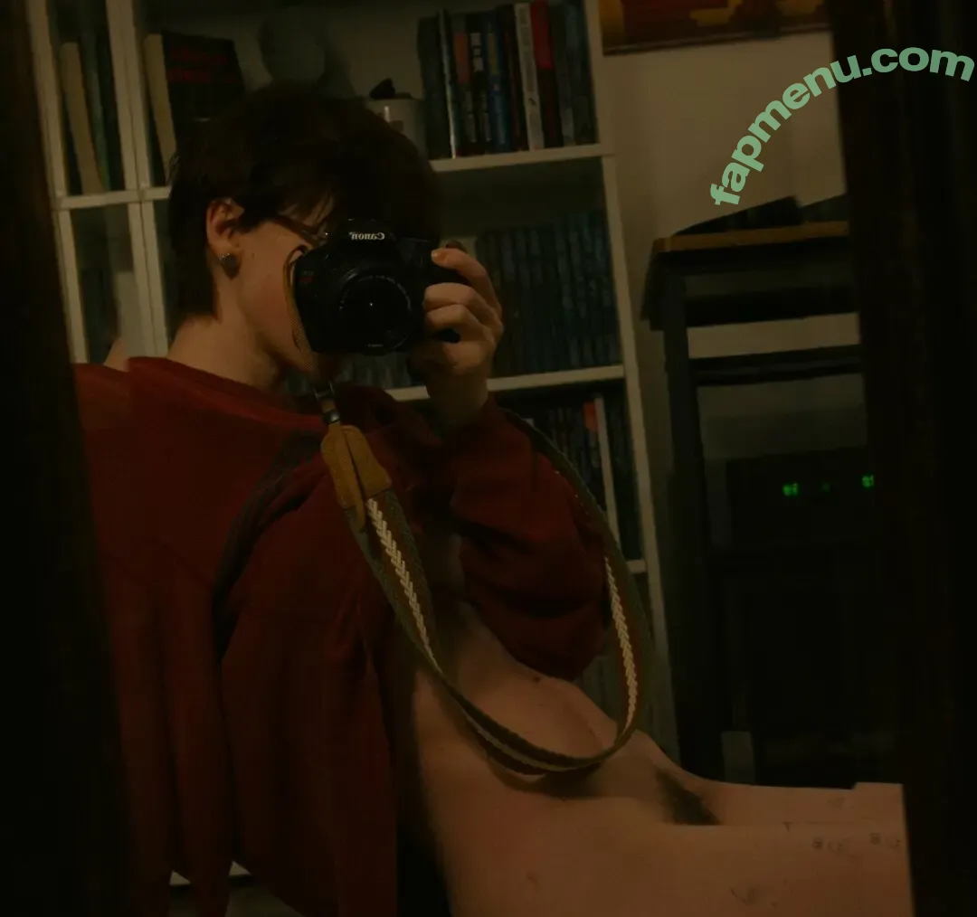 Reid Vnillabf nude photo #0202 (reid_v_dub)