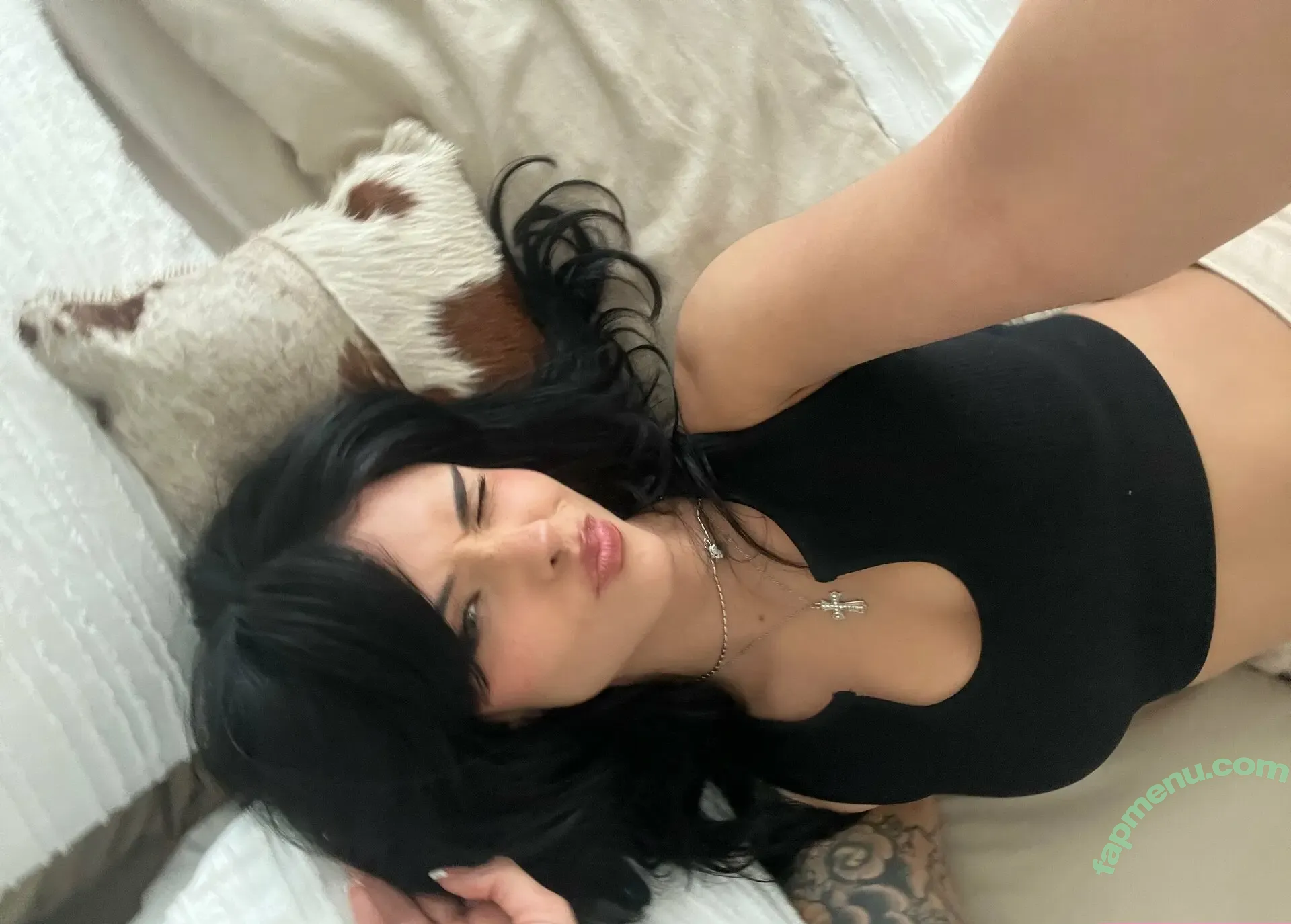 Reikatara nude photo #0069 (frenchiarmelle / reikatzxo)