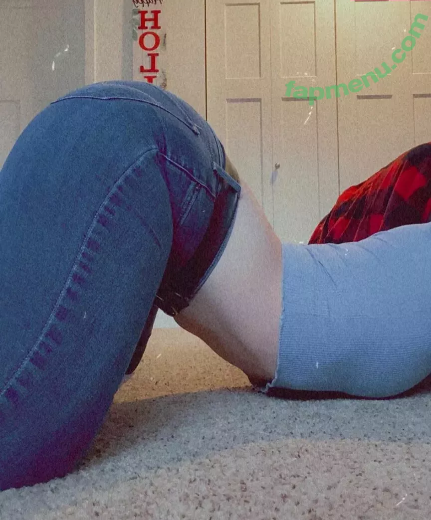ReileyCalista nude photo #0002 (reileycalista25)