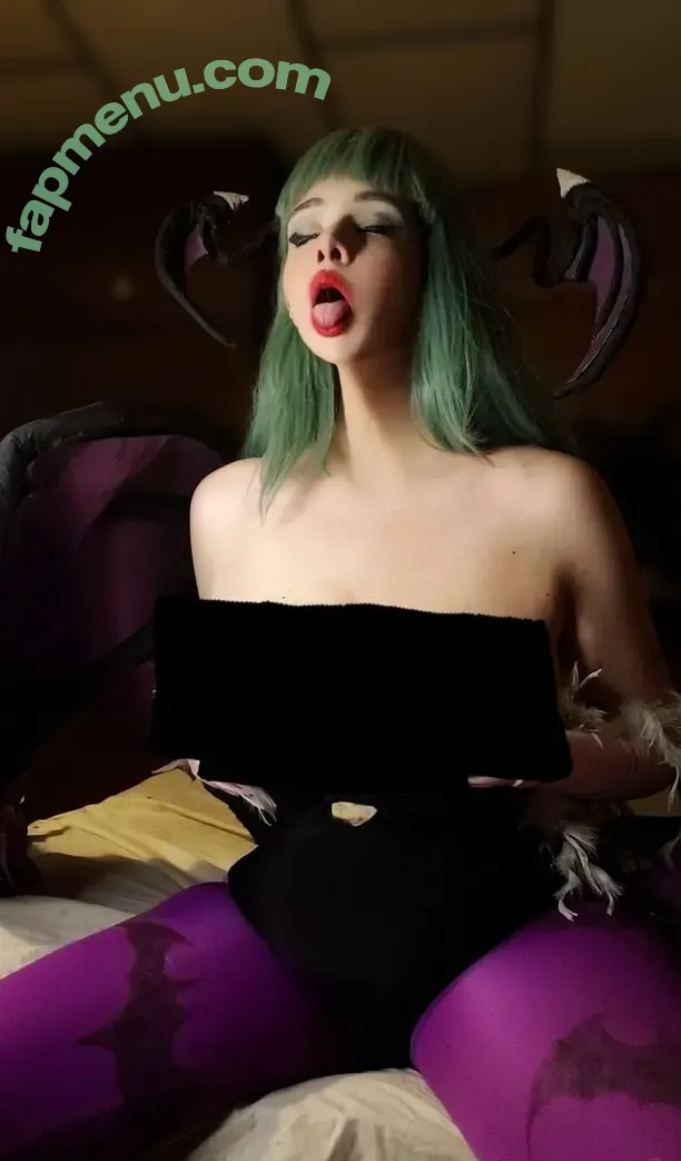 reilieb nude photo #0004 (rei_liebheart)