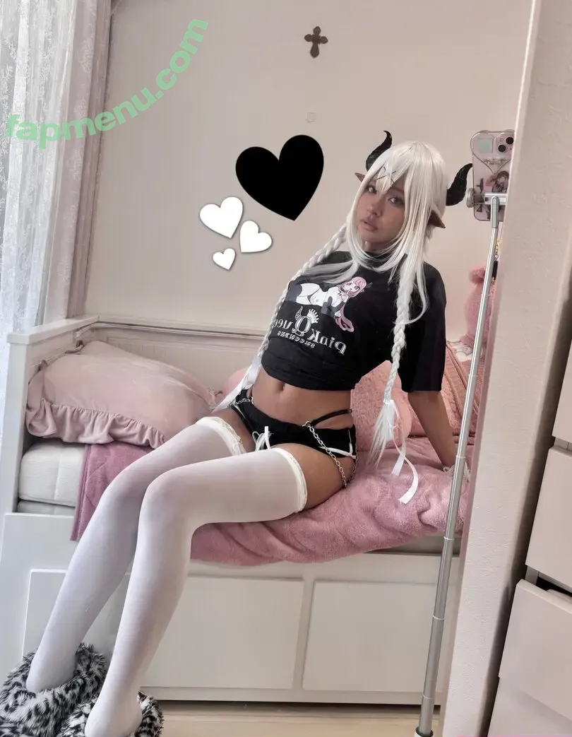 Reina Delic nude photo #0020 (Reinadoll / reinadelic)