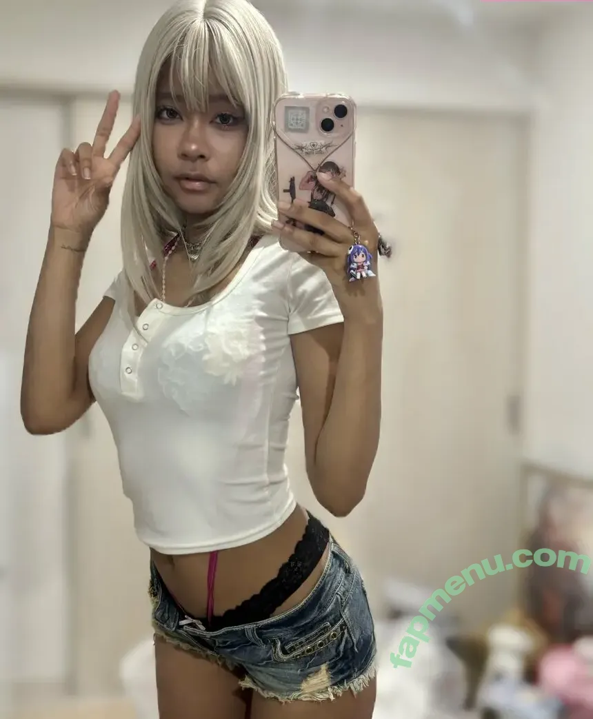 Reina Delic nude photo #0022 (Reinadoll / reinadelic)