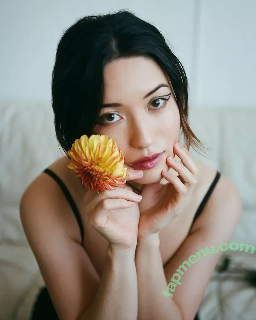 Reina Hardesty nude photo #0054 (reinahardesty)