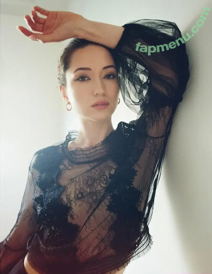 Reina Hardesty nude photo #0072 (reinahardesty)