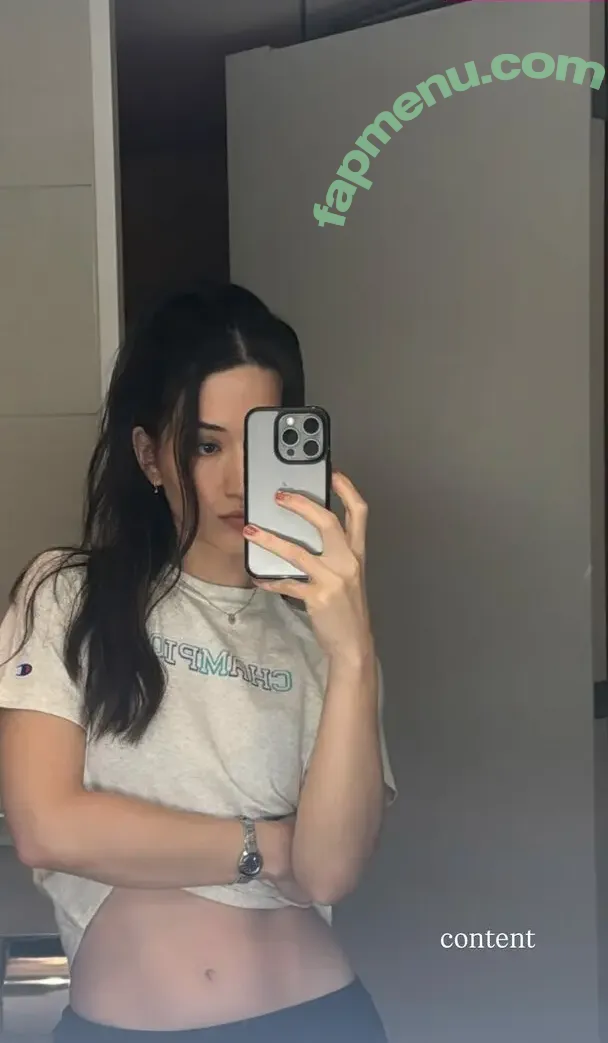 Reina Hardesty nude photo #0073 (reinahardesty)