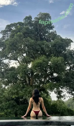 Reiqi.chua / Cai tao kuey nude photo #0081