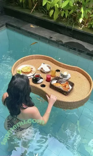 Reiqi.chua / Cai tao kuey nude photo #0086