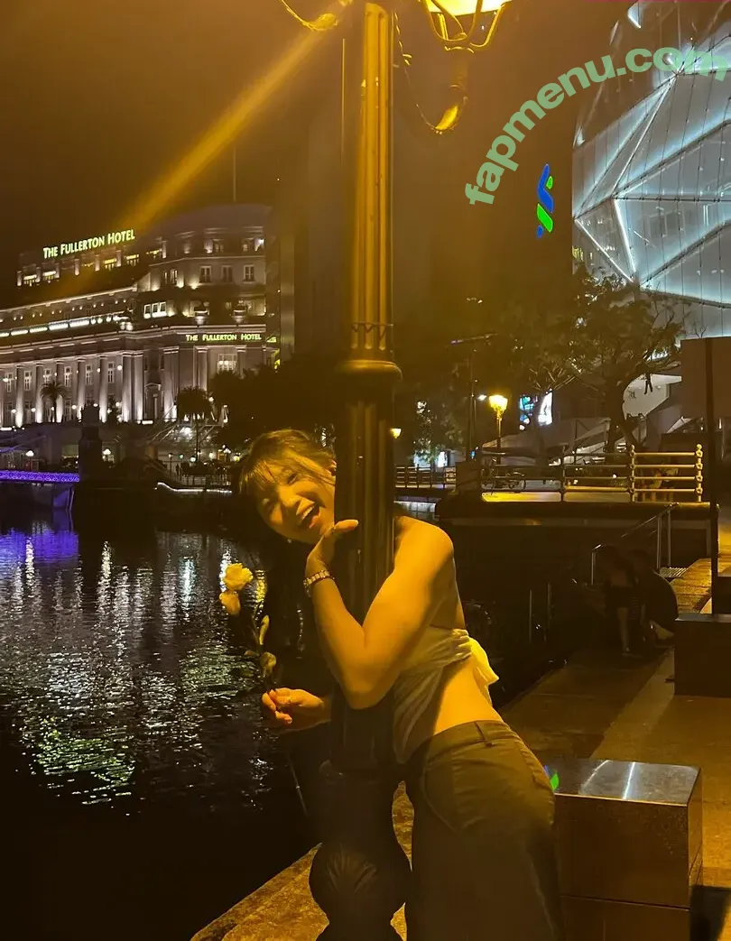 Reiqi.chua nude photo #0066 (Reiqi.chua)